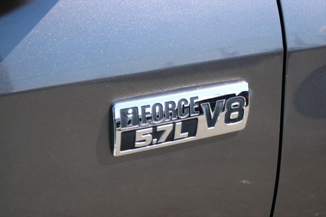 2014 Toyota Tundra SR5 5.7L V8