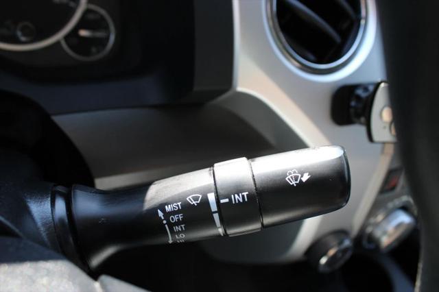 2014 Toyota Tundra SR5 5.7L V8