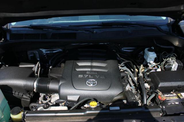 2014 Toyota Tundra SR5 5.7L V8
