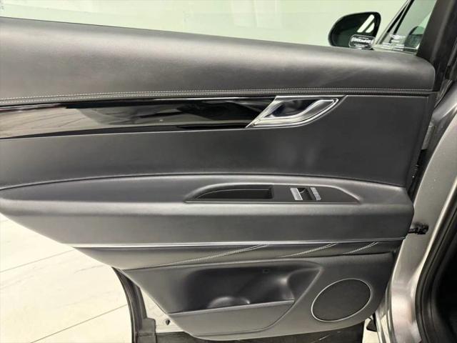 2025 Genesis GV80 2.5T Standard AWD