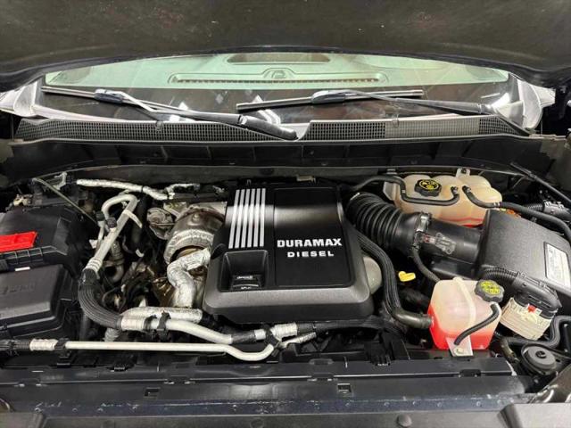 2021 Chevrolet Silverado 1500 4WD Crew Cab Short Bed RST