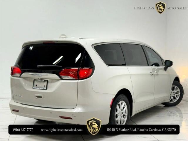 2017 Chrysler Pacifica Touring