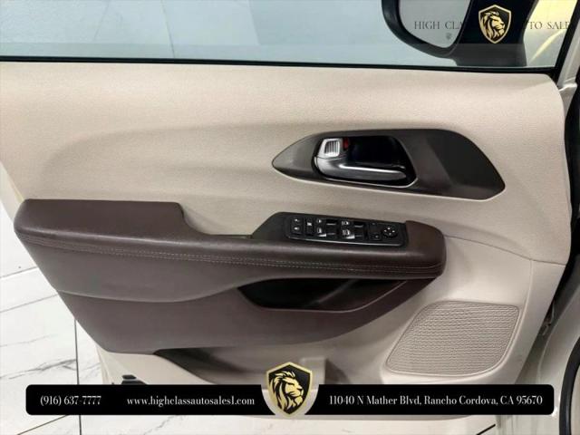 2017 Chrysler Pacifica Touring