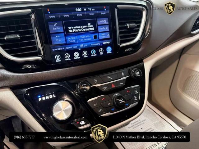 2017 Chrysler Pacifica Touring
