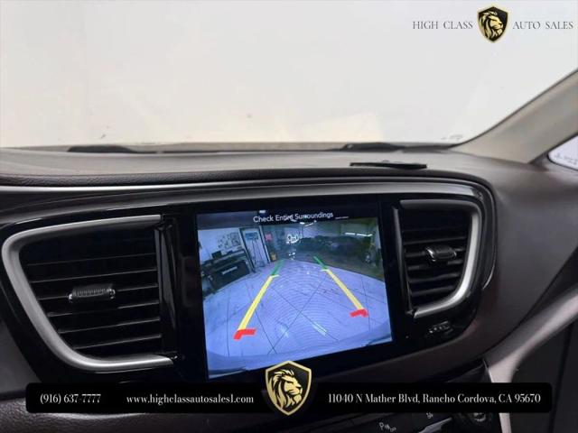 2017 Chrysler Pacifica Touring