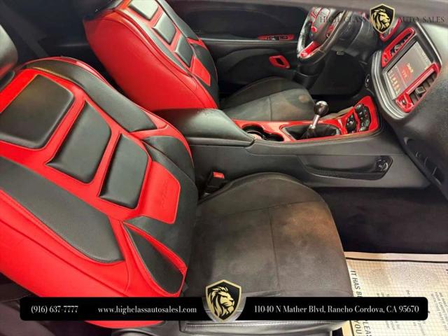 2016 Dodge Challenger R/T Scat Pack