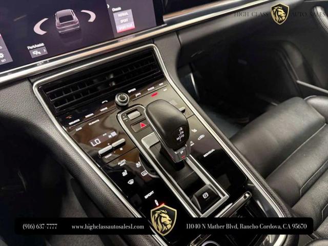 2018 Porsche Panamera Base