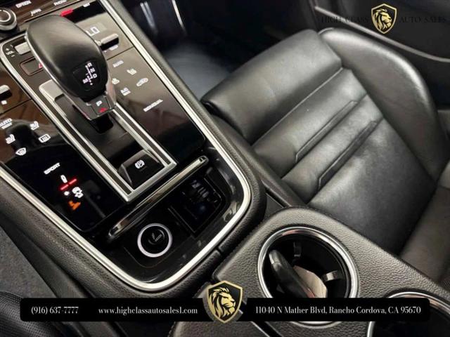 2018 Porsche Panamera Base