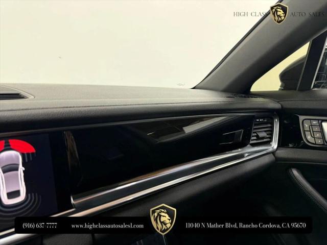 2018 Porsche Panamera Base