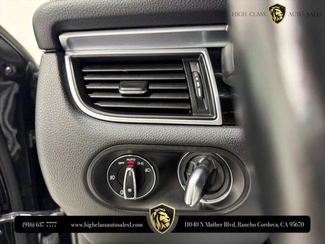 2018 Porsche Macan Base