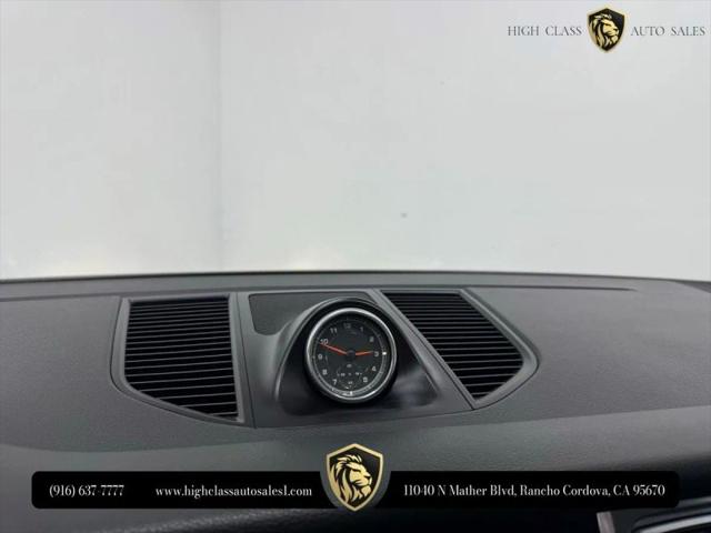 2018 Porsche Macan Base