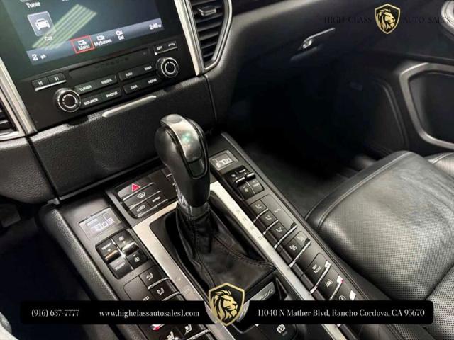 2018 Porsche Macan Base