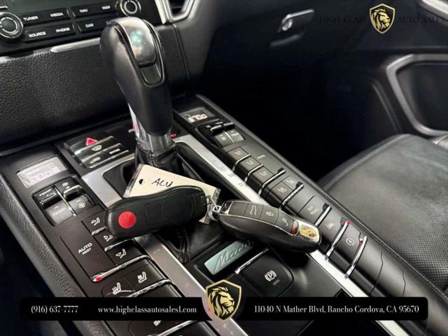 2018 Porsche Macan Base