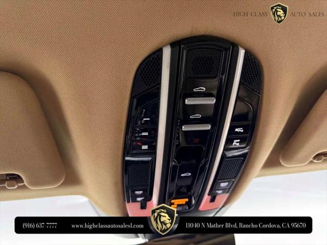 2018 Porsche Panamera 4S