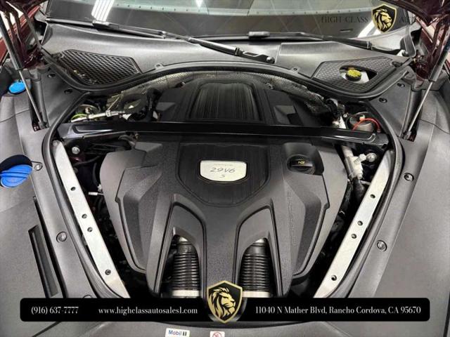 2018 Porsche Panamera 4S