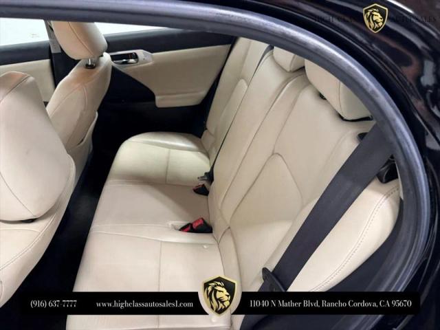 2011 Lexus CT 200h Premium