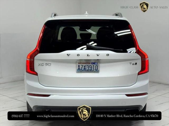 2016 Volvo XC90 T6 Momentum