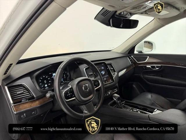 2016 Volvo XC90 T6 Momentum