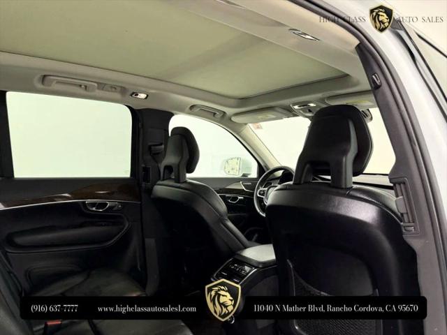 2016 Volvo XC90 T6 Momentum