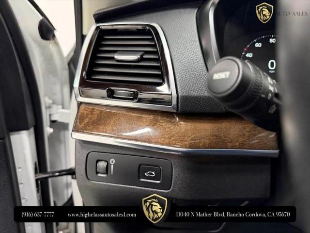 2016 Volvo XC90 T6 Momentum