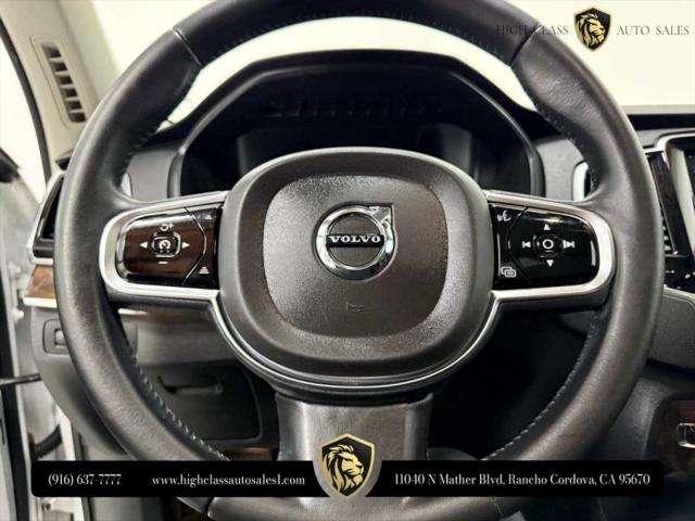 2016 Volvo XC90 T6 Momentum