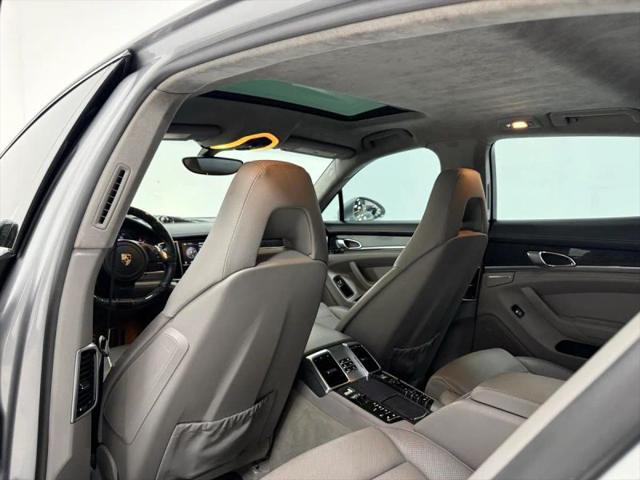 2010 Porsche Panamera Turbo