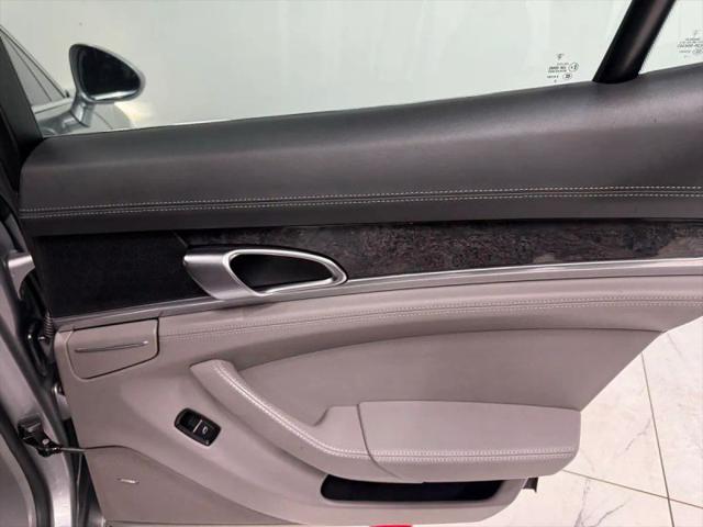 2010 Porsche Panamera Turbo