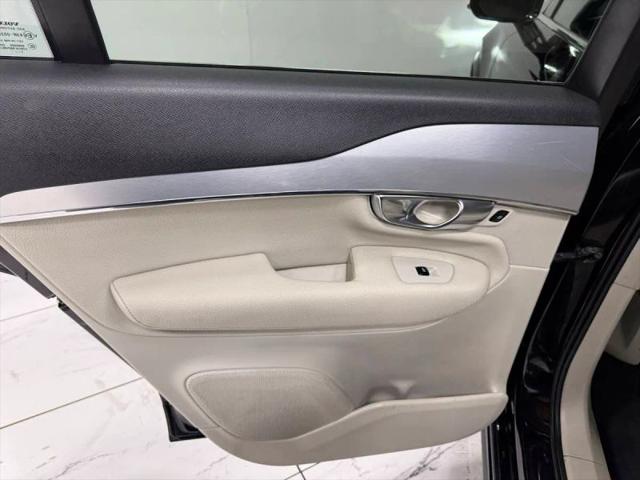 2018 Volvo XC90 T5 Momentum