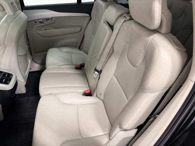 2018 Volvo XC90 T5 Momentum