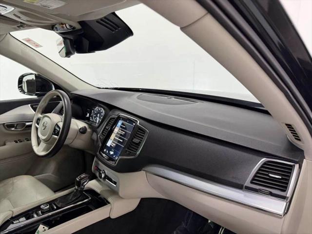 2018 Volvo XC90 T5 Momentum