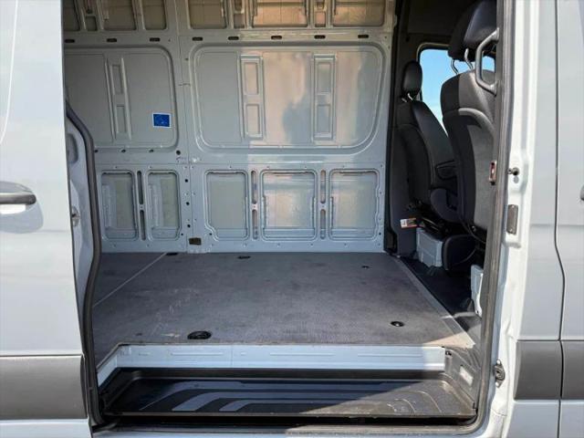 2024 Mercedes-Benz Sprinter 3500XD High Roof 4-Cyl Diesel HO
