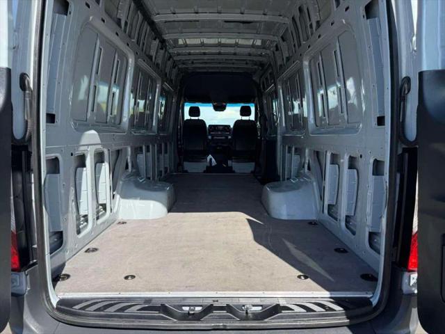2024 Mercedes-Benz Sprinter 3500XD High Roof 4-Cyl Diesel HO