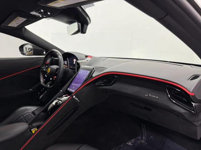 2022 Ferrari Roma Base