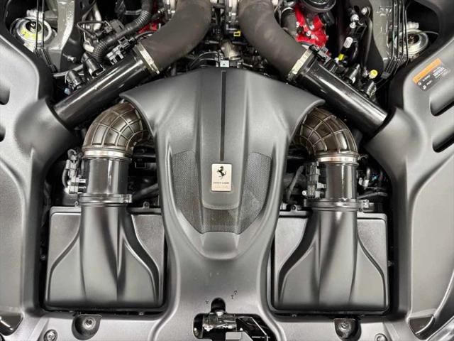2022 Ferrari Roma Base