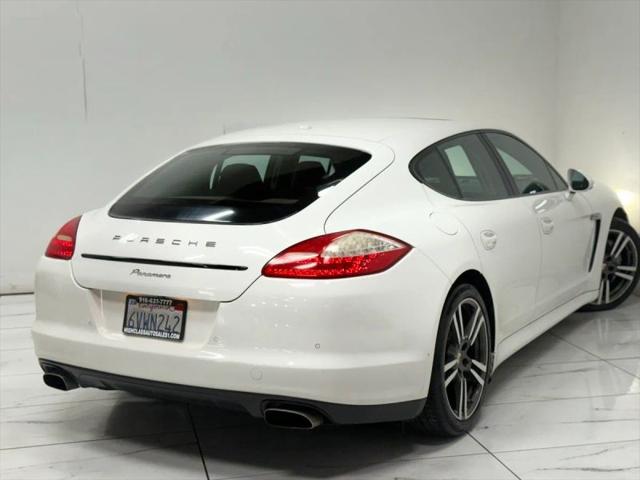 2012 Porsche Panamera 4