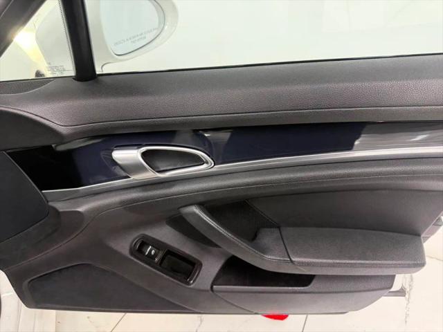 2012 Porsche Panamera 4