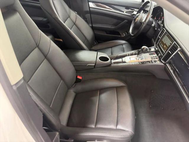 2012 Porsche Panamera 4