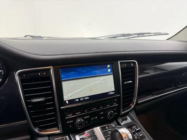 2012 Porsche Panamera 4