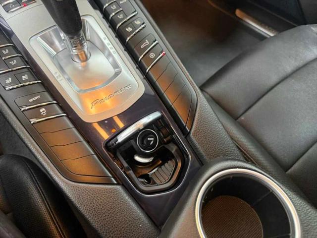 2012 Porsche Panamera 4