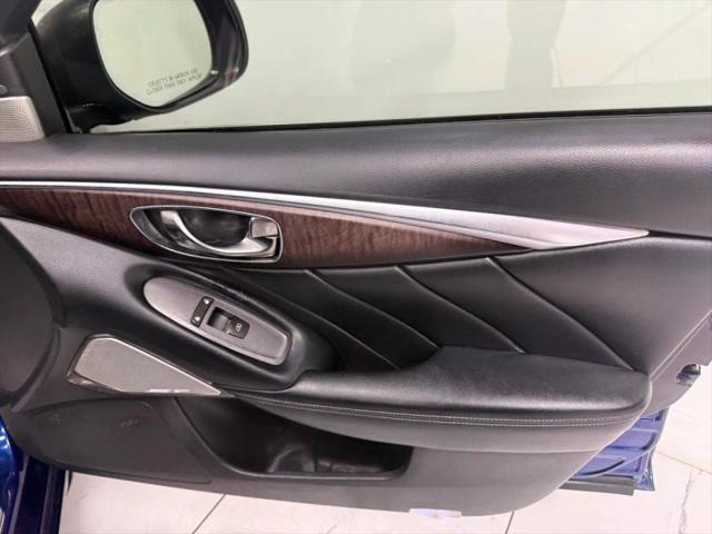 2017 INFINITI Q50 3.0t Red Sport 400