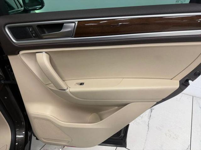 2015 Volkswagen Touareg TDI Lux