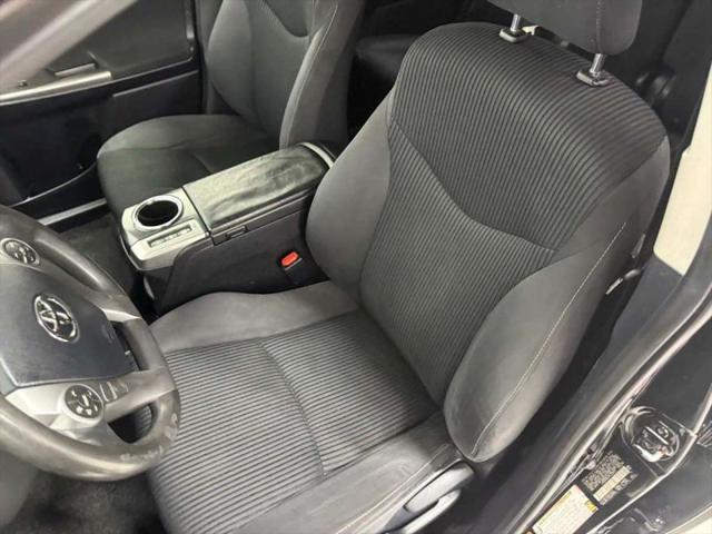 2015 Toyota Prius v Two