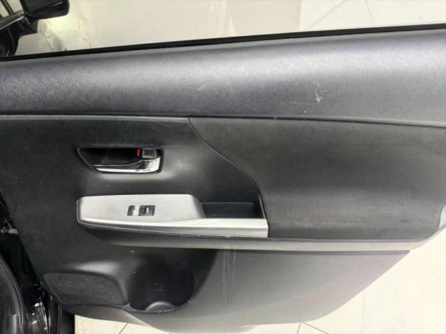 2015 Toyota Prius v Two