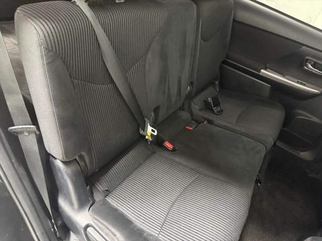 2015 Toyota Prius v Two