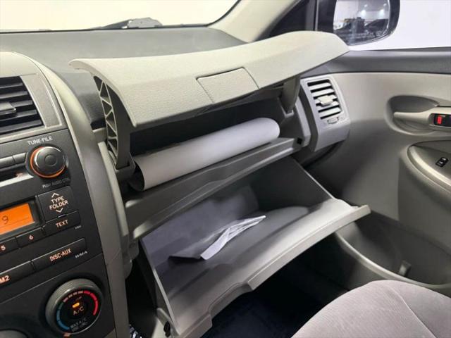 2011 Toyota Corolla LE