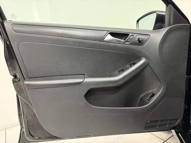 2013 Volkswagen Jetta 2.0L S