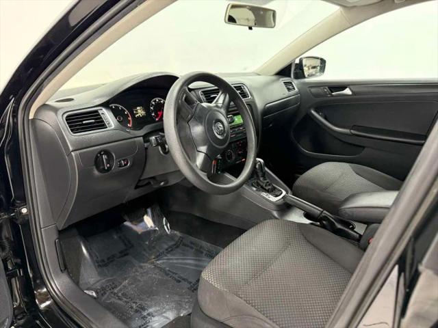 2013 Volkswagen Jetta 2.0L S