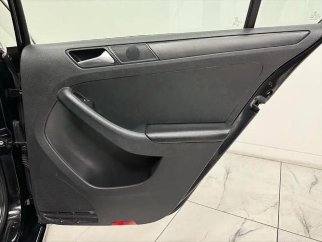 2013 Volkswagen Jetta 2.0L S