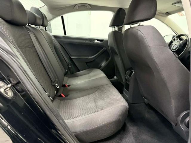 2013 Volkswagen Jetta 2.0L S