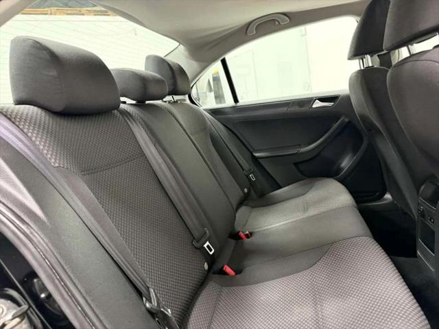 2013 Volkswagen Jetta 2.0L S